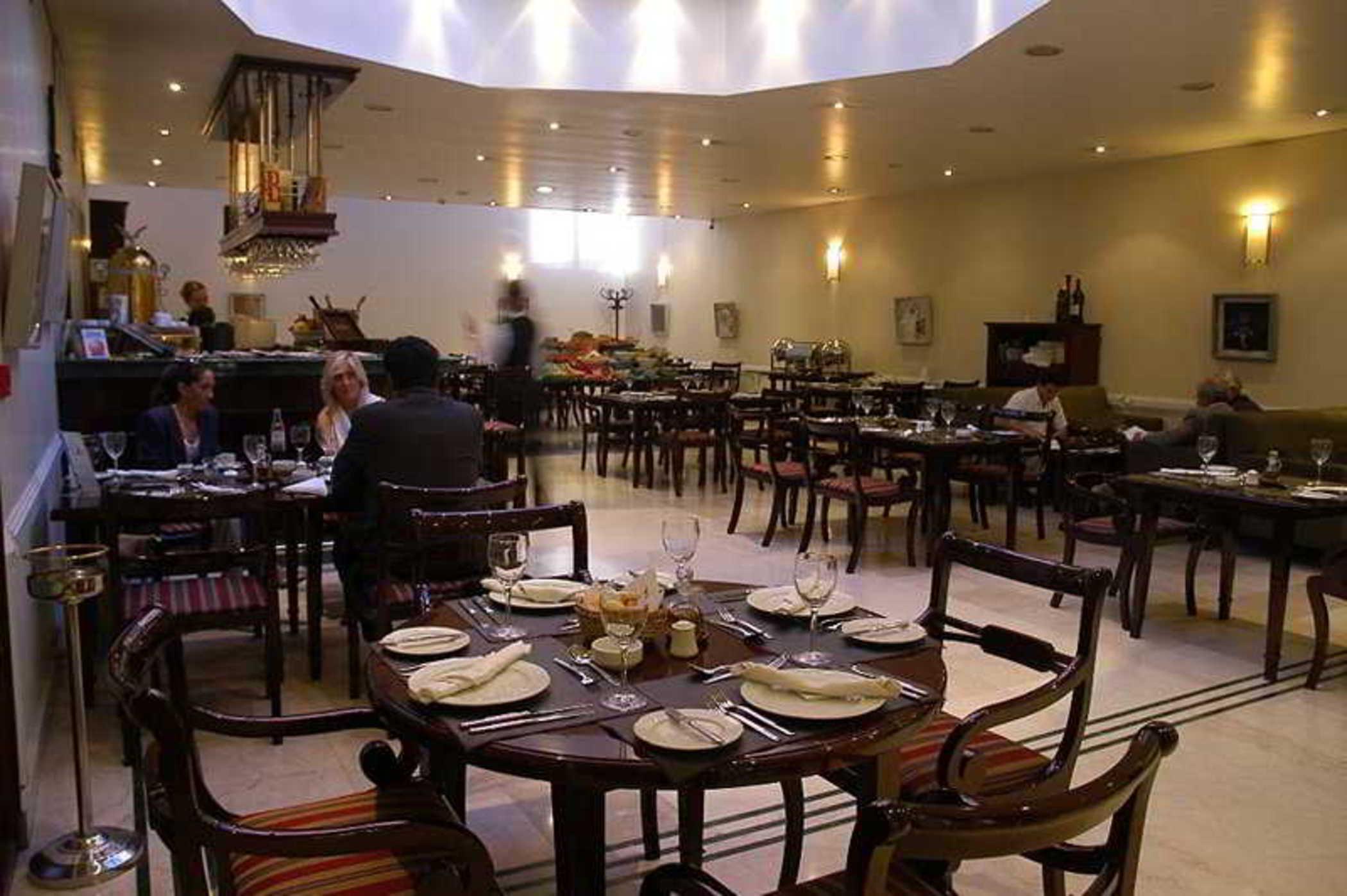 Argenta Tower Hotel & Suites Buenos Aires Exteriör bild